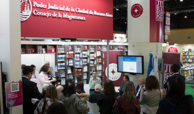 FERIA DEL LIBRO: Presentación de la “Guía para Consumidores y Usuarios en las Relaciones de Consumo”